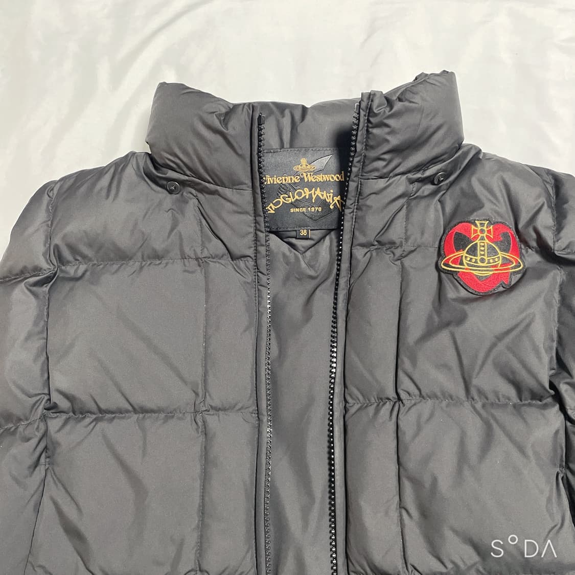 비비안웨스트우드 블랙 패딩조끼 점퍼 상품이미지9