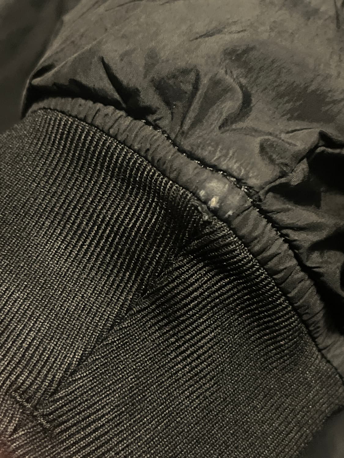 XL) 17fw 스톤아일랜드 크링클랩스 패딩 블랙 (우원재패딩) 상품이미지6