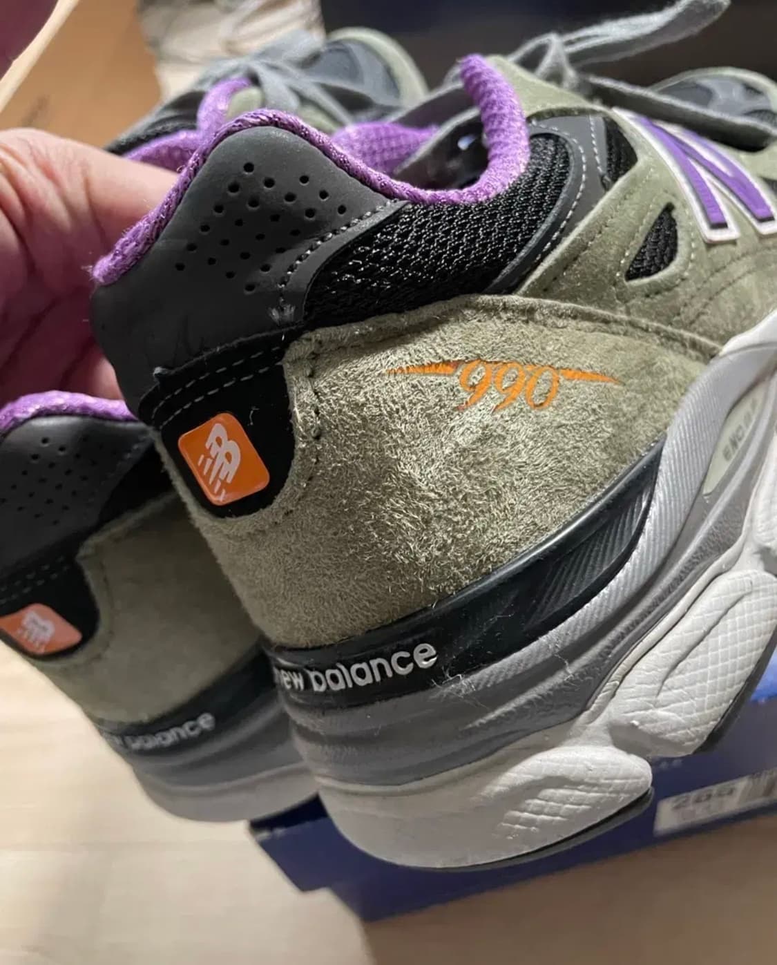 뉴발란스 M990TC3  올리브 리프 블랙 사이즈 265 상품이미지6