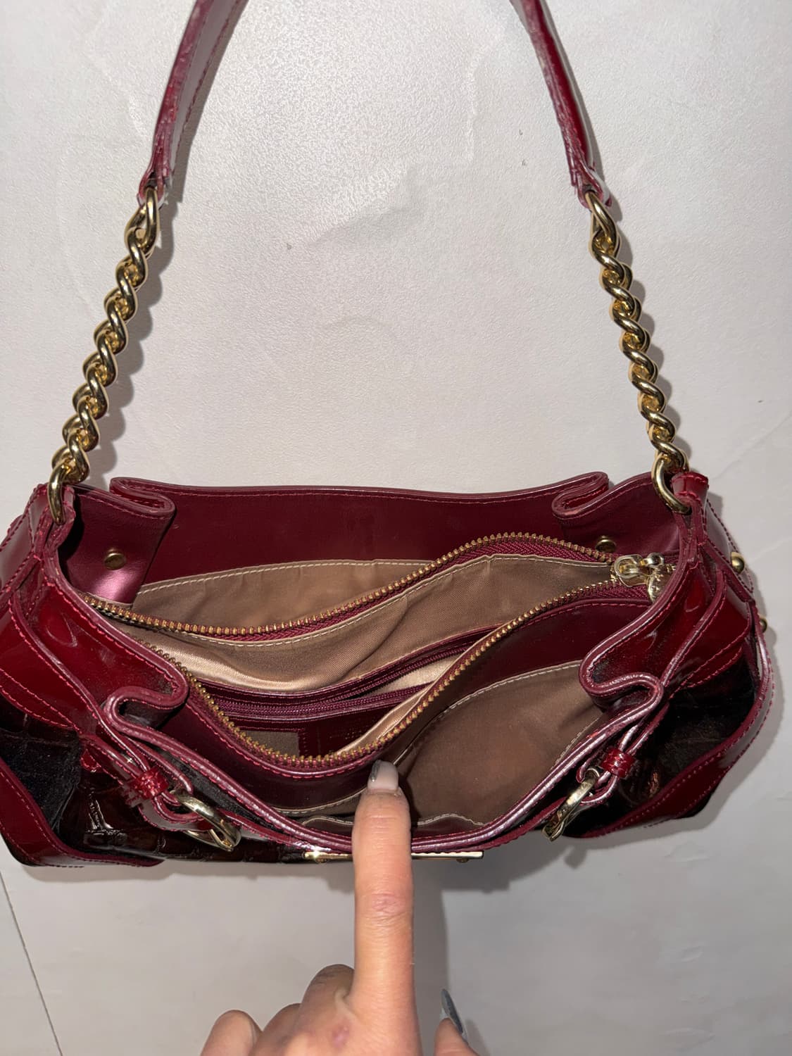 Balenciaga burgundy embossing 숄더백 상품이미지6
