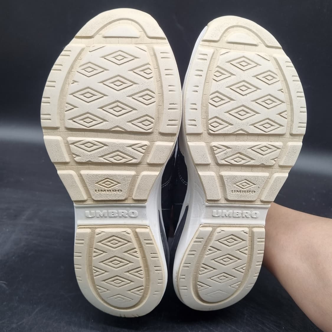 엄브로 토비 운동화245 상품이미지3