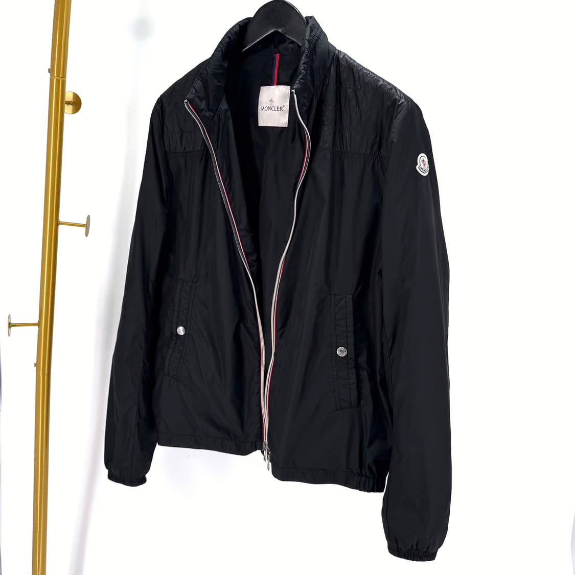 [4사이즈] 몽클레어 바람막이 집업 자켓 블랙 상품이미지2