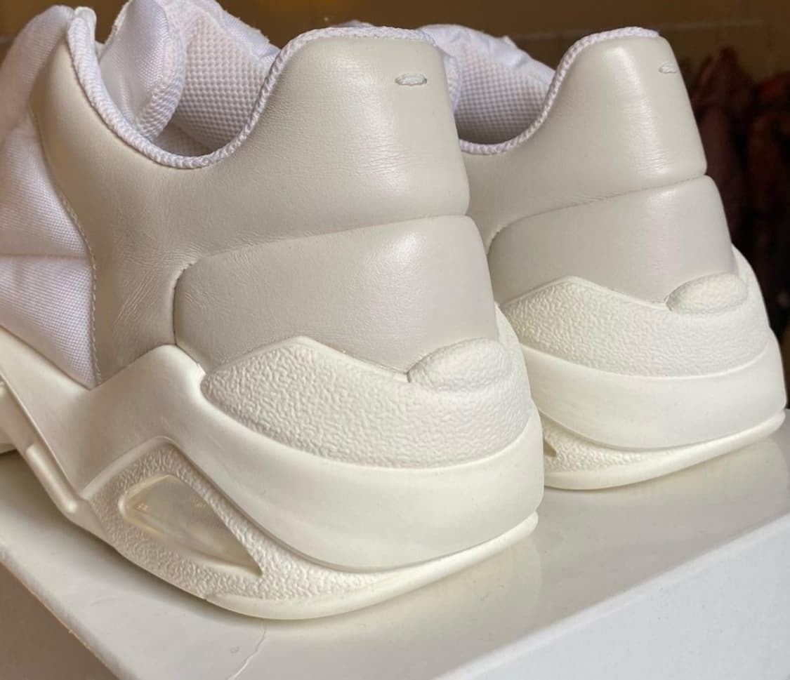 [새제품]42.5 마르지엘라 스니커즈 푸퍼 화이트 신발 운동화 마젤 상품이미지4