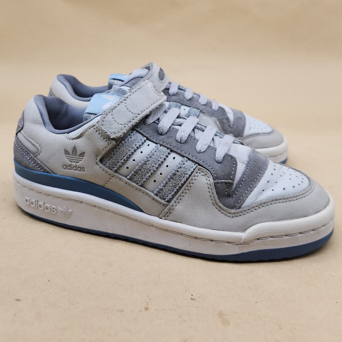 아디다스 포럼 84 로우 여성운동화235 상품이미지1