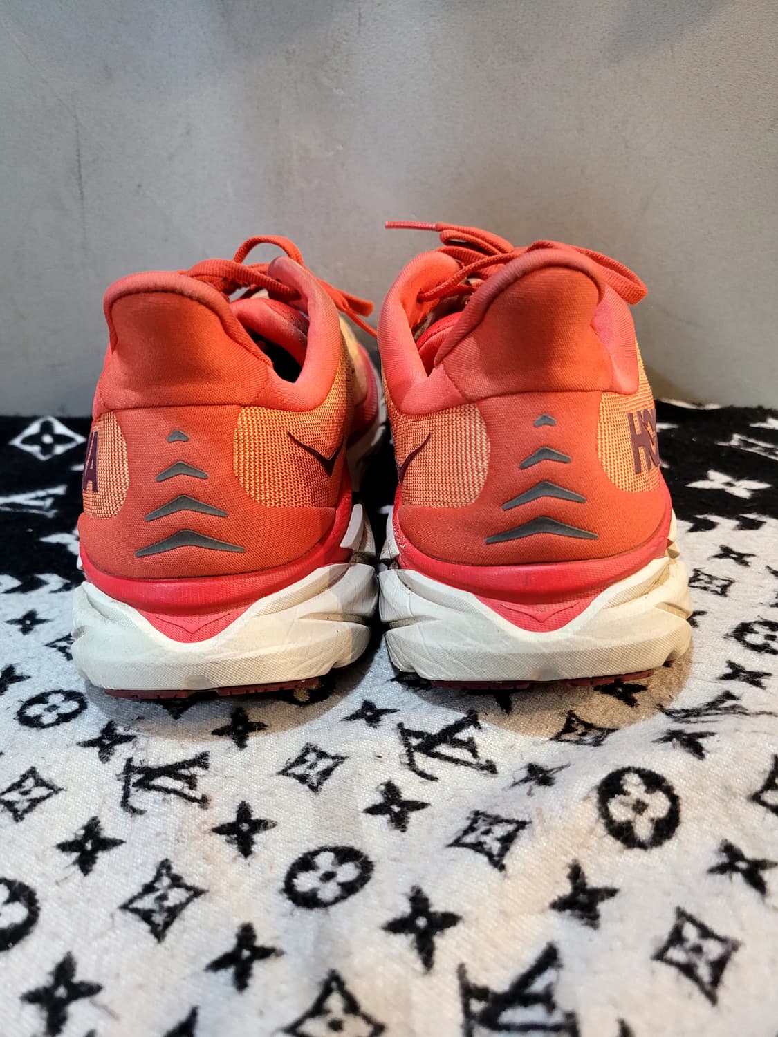 정품 호카오네오네 클리프톤 8 상품이미지5