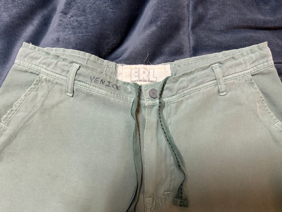 ERL DISTRESSED CHINO (ARMY GREEN) 상품이미지4