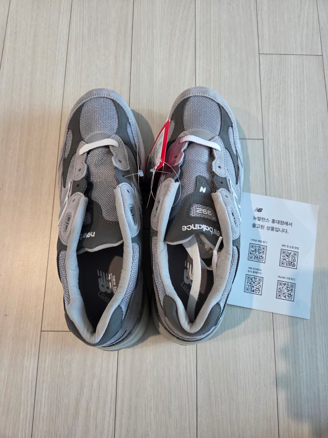 뉴발란스 992 메이드 인 USA 코어 그레이 실버 메탈릭 상품이미지2