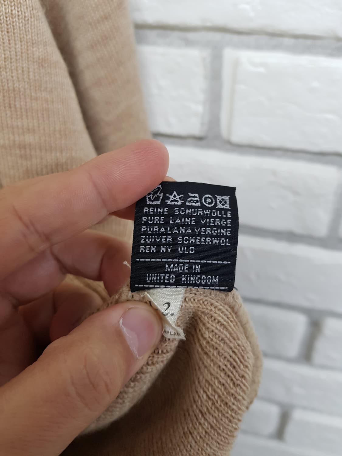 [L/정품] 빈티지 버버리 니트 상품이미지9
