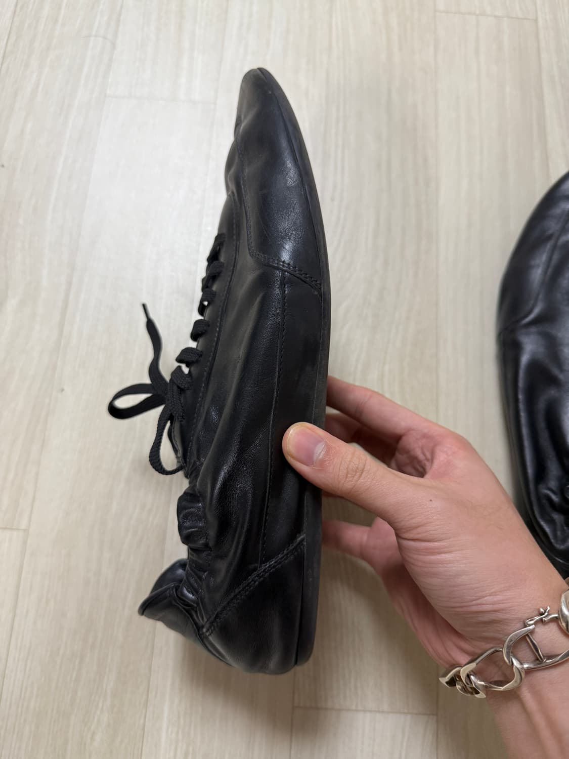 프라다 컬랩스 레더 블랙 uk10 상품이미지10