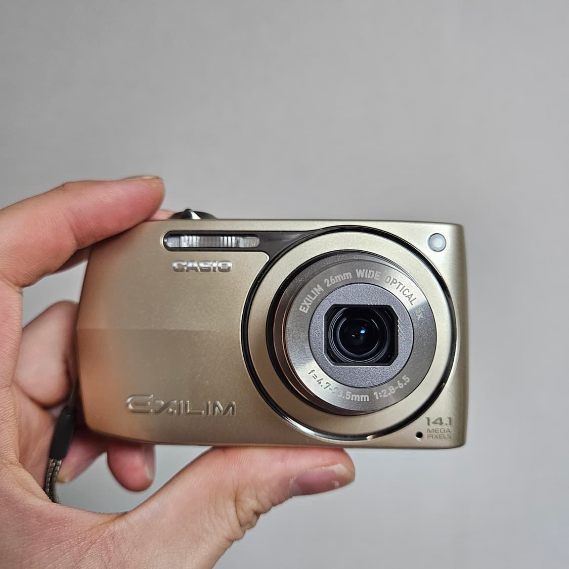 (아일릿 모카 디카) 카시오 엑슬림 EX-Z2300 골드 상품이미지2