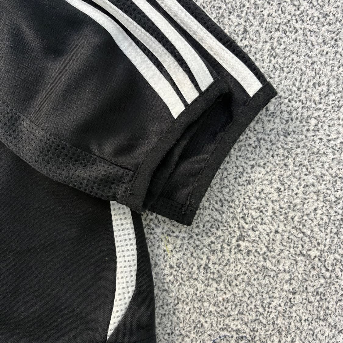 100 아디다스 반집업 긴팔티 져지 0428J 상품이미지5