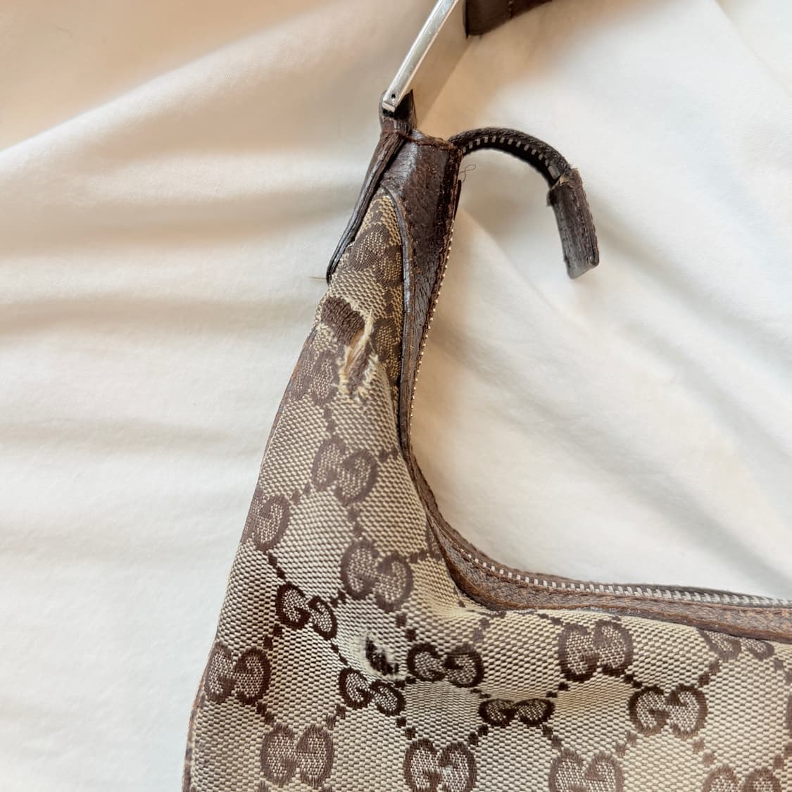Rare) Gucci monogram hobo bag 상품이미지4