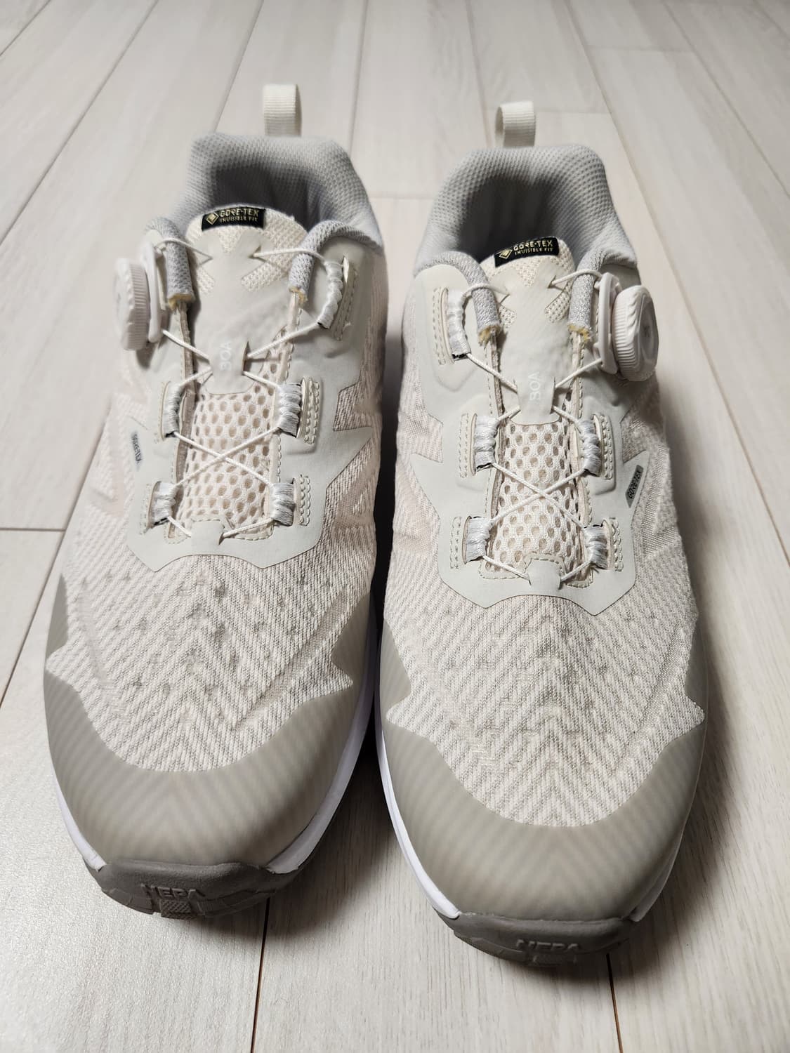 네파 남녀공용 다이얼 휘슬라이저 고어텍스 하이킹화 7KC7620-A03  상품이미지3