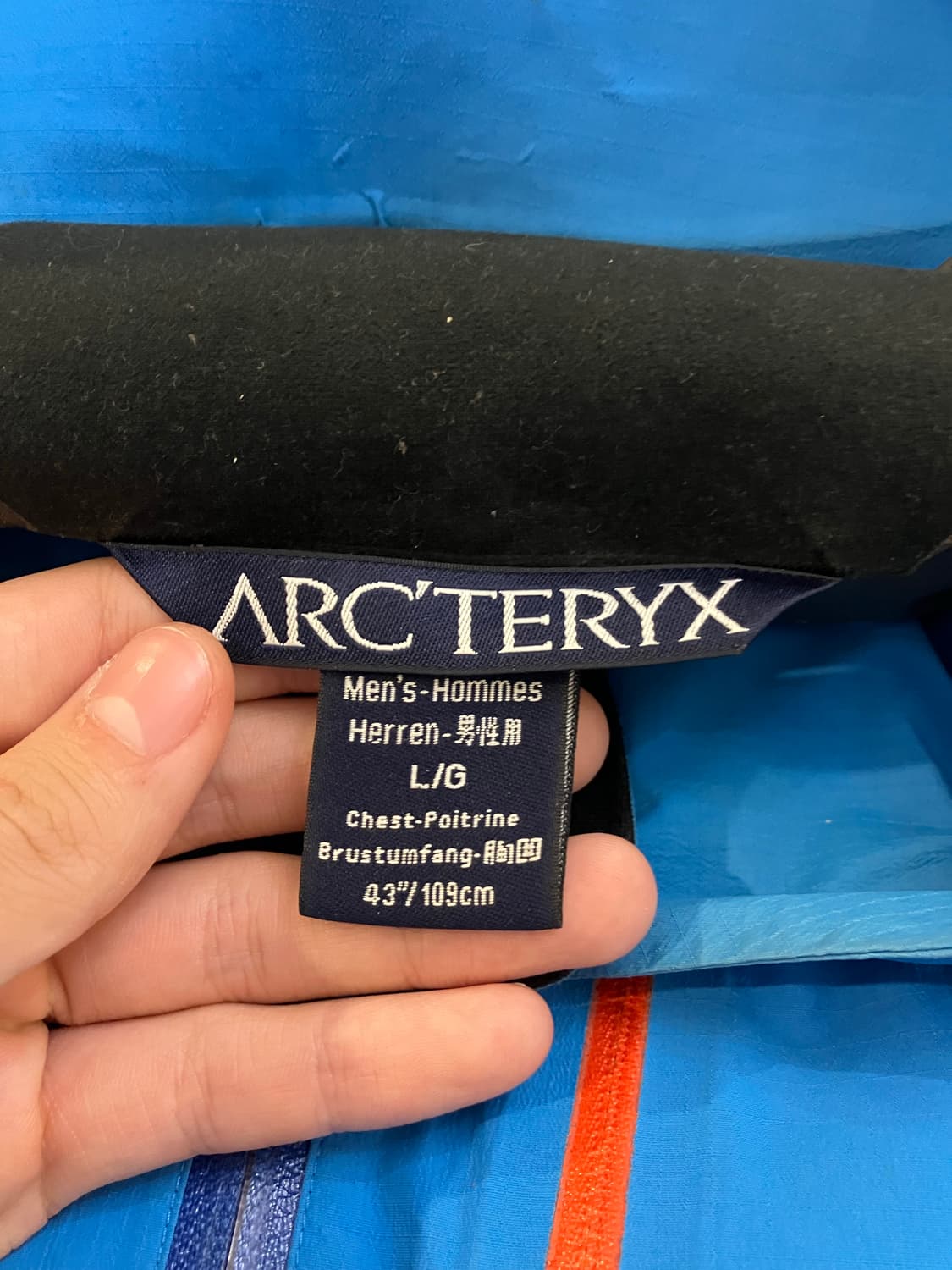 아크테릭스 베타 AR 고어텍스 바람막이 자켓 블루 상품이미지9