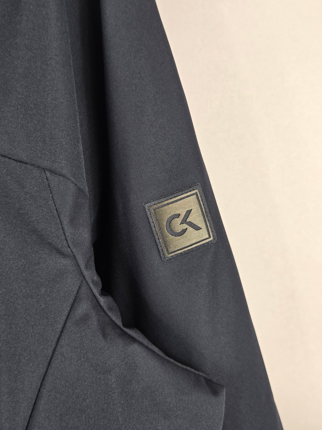 [무료배송]CK 캘빈클라인 XL 여성 퍼포먼스 기능성 웨더 레인 코트 상품이미지3