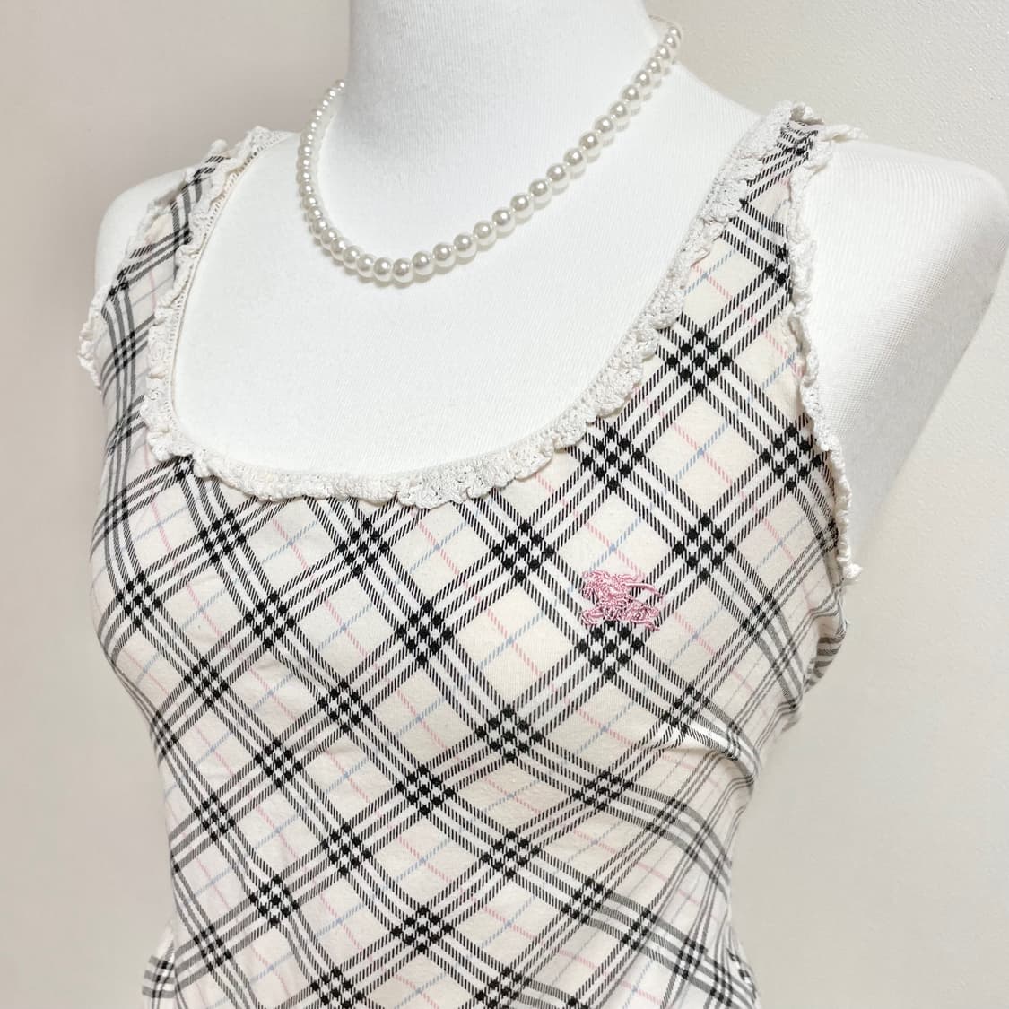 Burberry 버버리 노바체크핑크 프릴 슬리브리스 버버리핑크버버리나시 상품이미지5