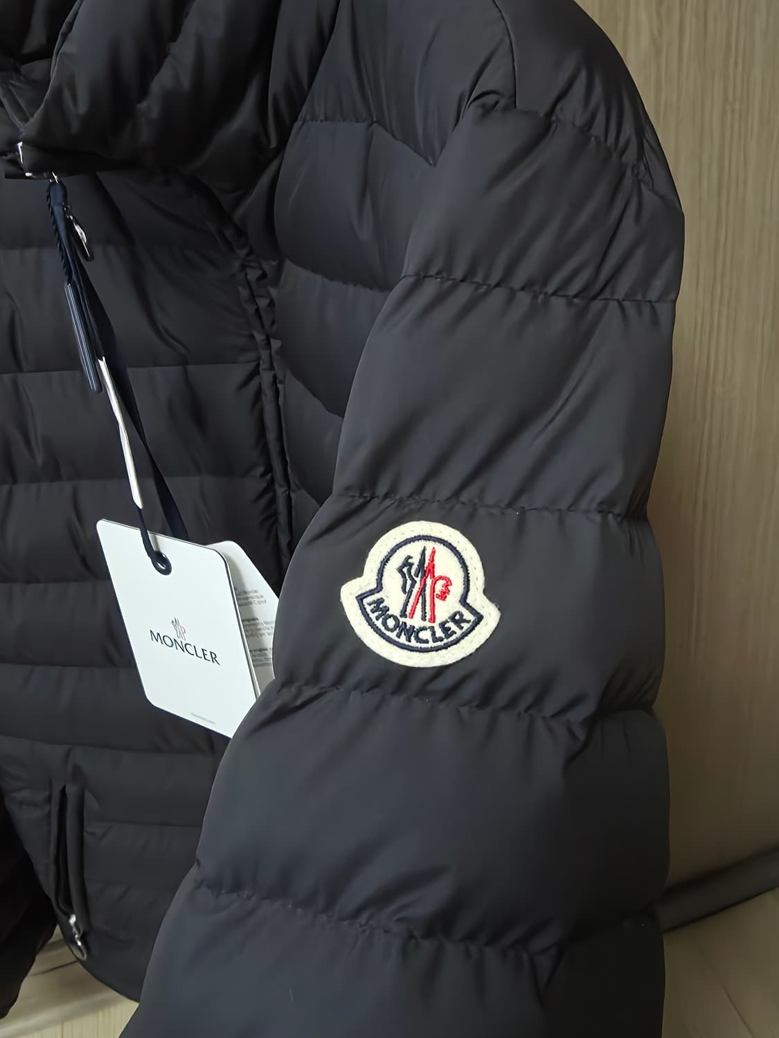 몽클레어 아브데로스 Abderos 패딩 새상품 상품이미지3