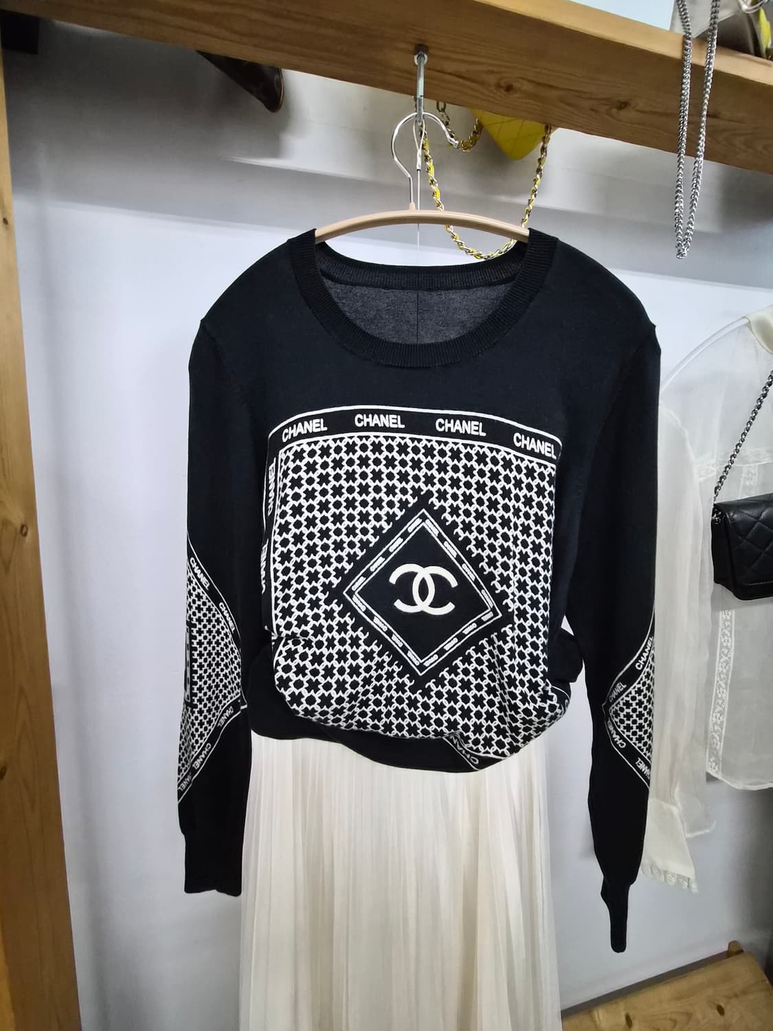 명품 면실크 라운드 얄상니트.진주 리본 샤 스커트 상품이미지2