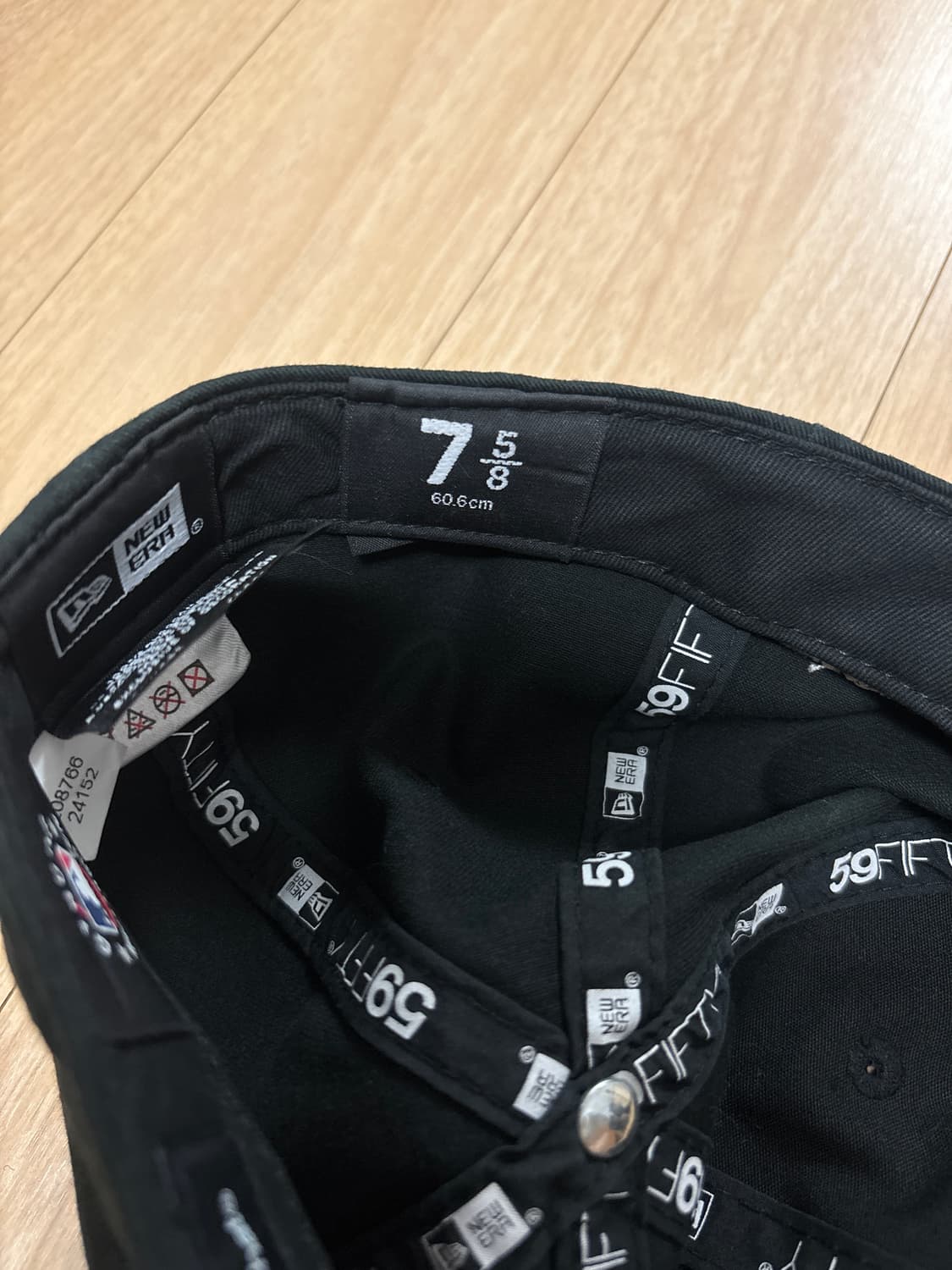 뉴에라 디스이즈네버댓 레트로크라운 블랙 758 상품이미지3