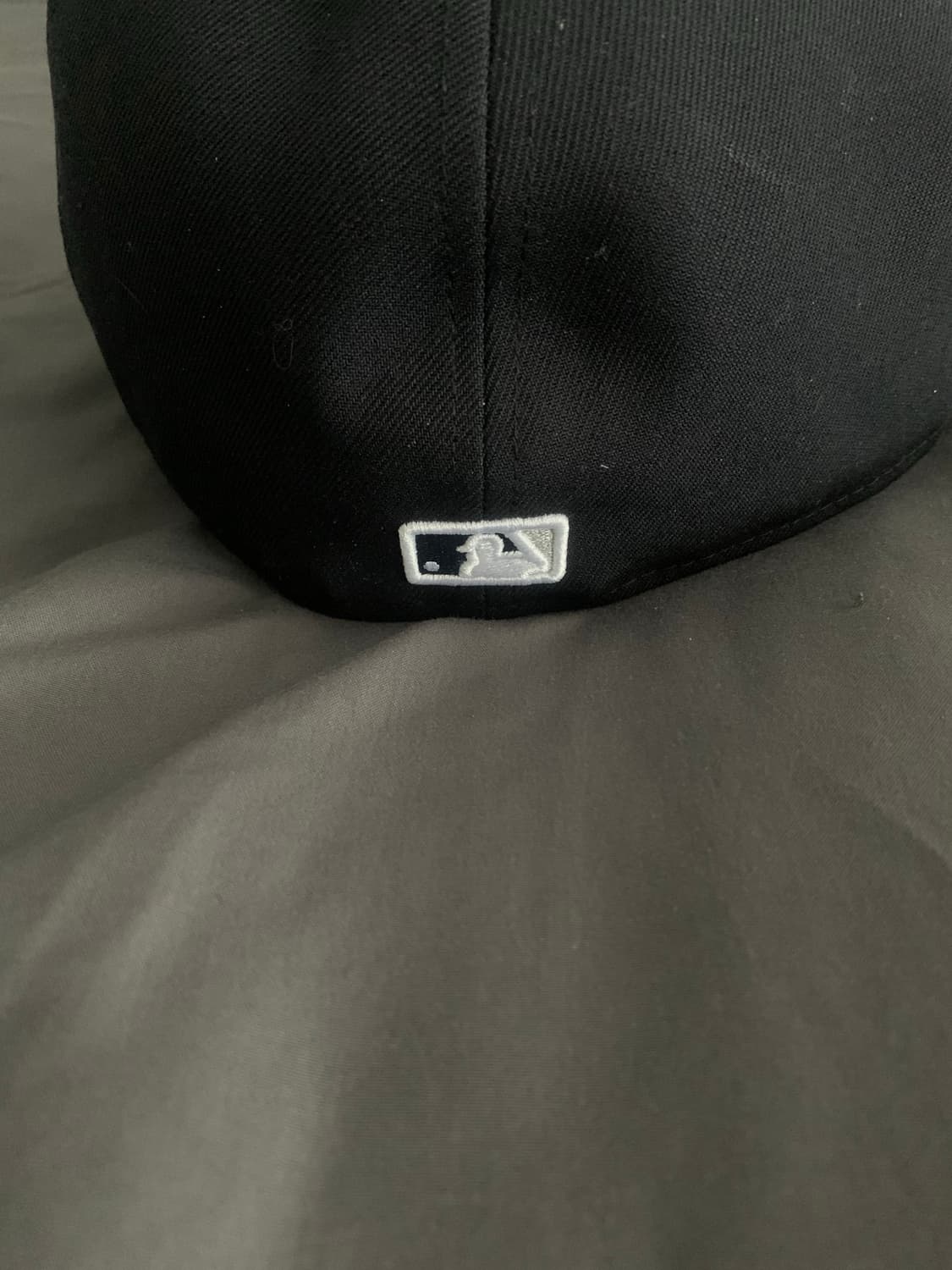 뉴에라 59fifty 뉴욕 양키스 캡 판매합니다. 상품이미지4