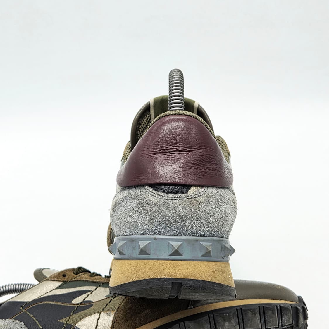 발렌티노 카모 락스터드 스니커즈 (39) 상품이미지2