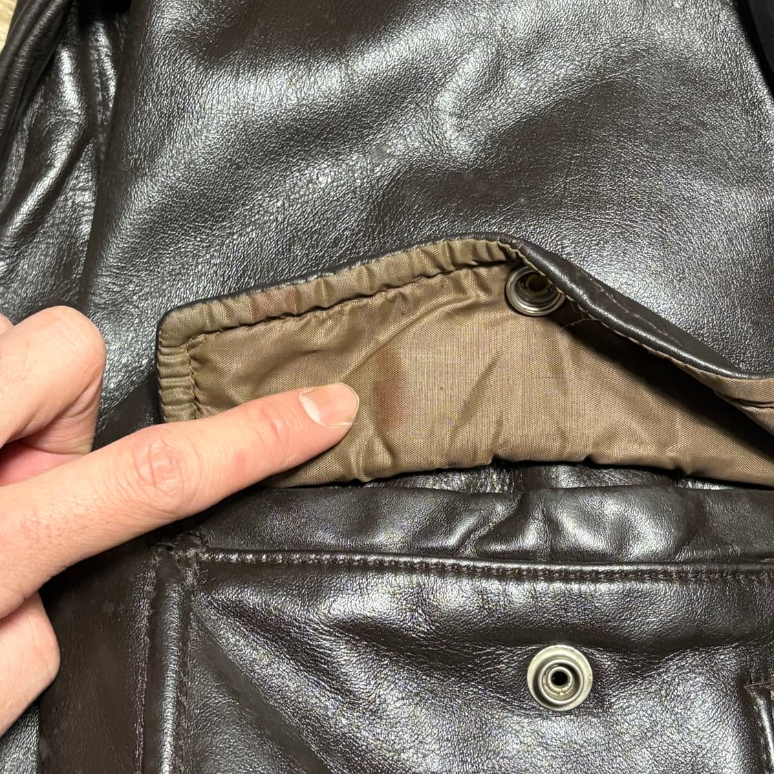 42 70’s JCPenney 브라운 가죽 G-1 플라이트 재킷 상품이미지6