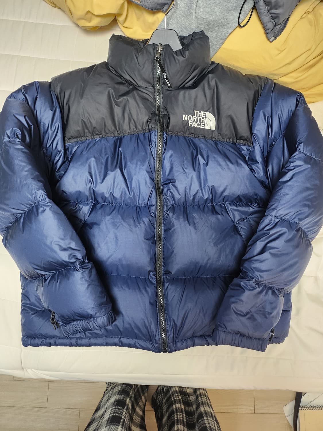 (105) 노스페이스 1996 눕시 700 패딩 네이비 상품이미지1