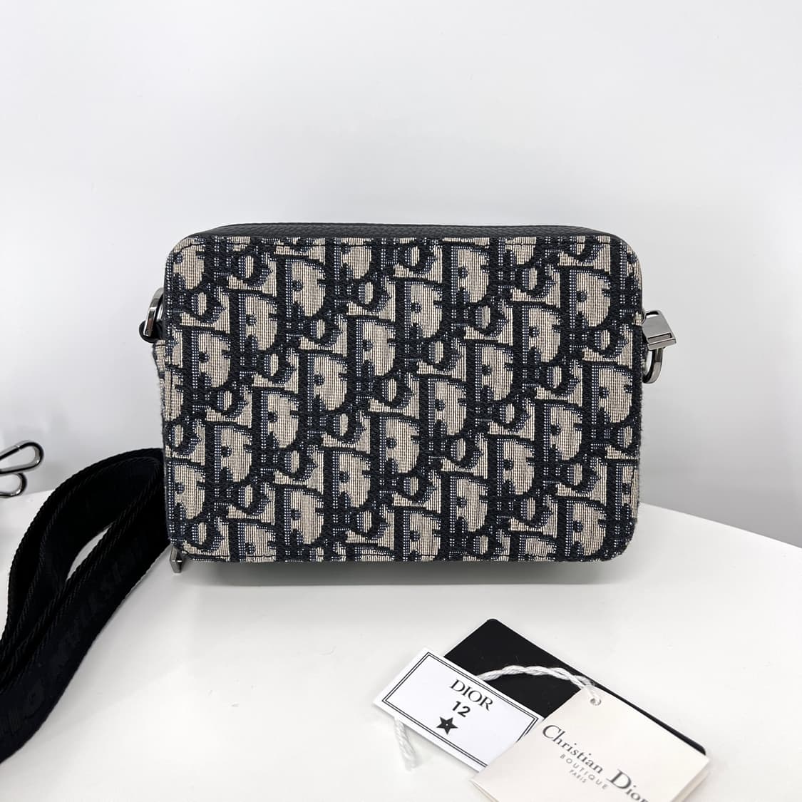 디올 오블리크 자카드 스트랩 파우치 크로스백 (20BBC119YSE) 상품이미지4