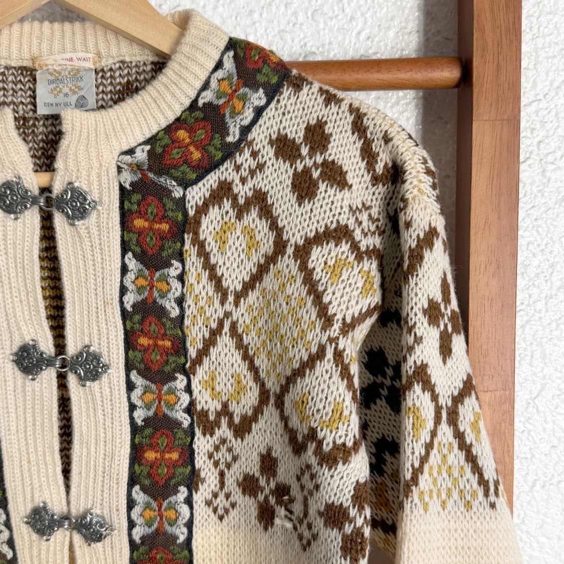 Norwegian Floral Wool Cardigan 상품이미지2