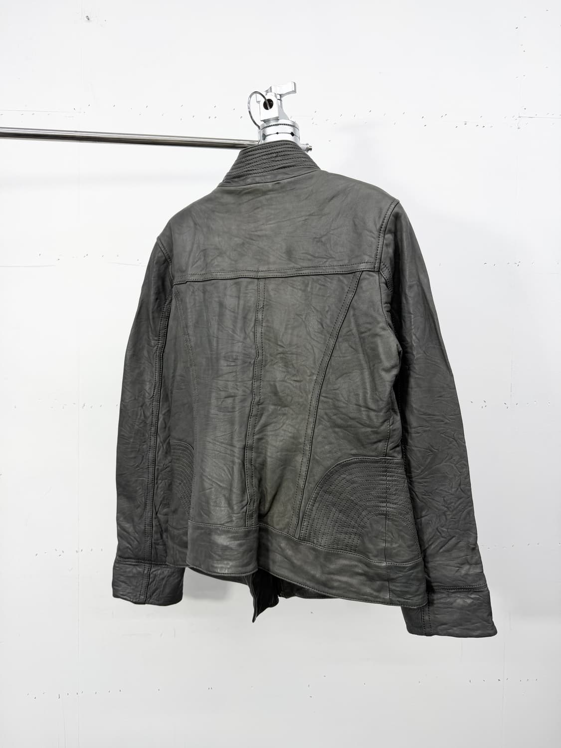 Danier diagonal genuine leather jacket 상품이미지2