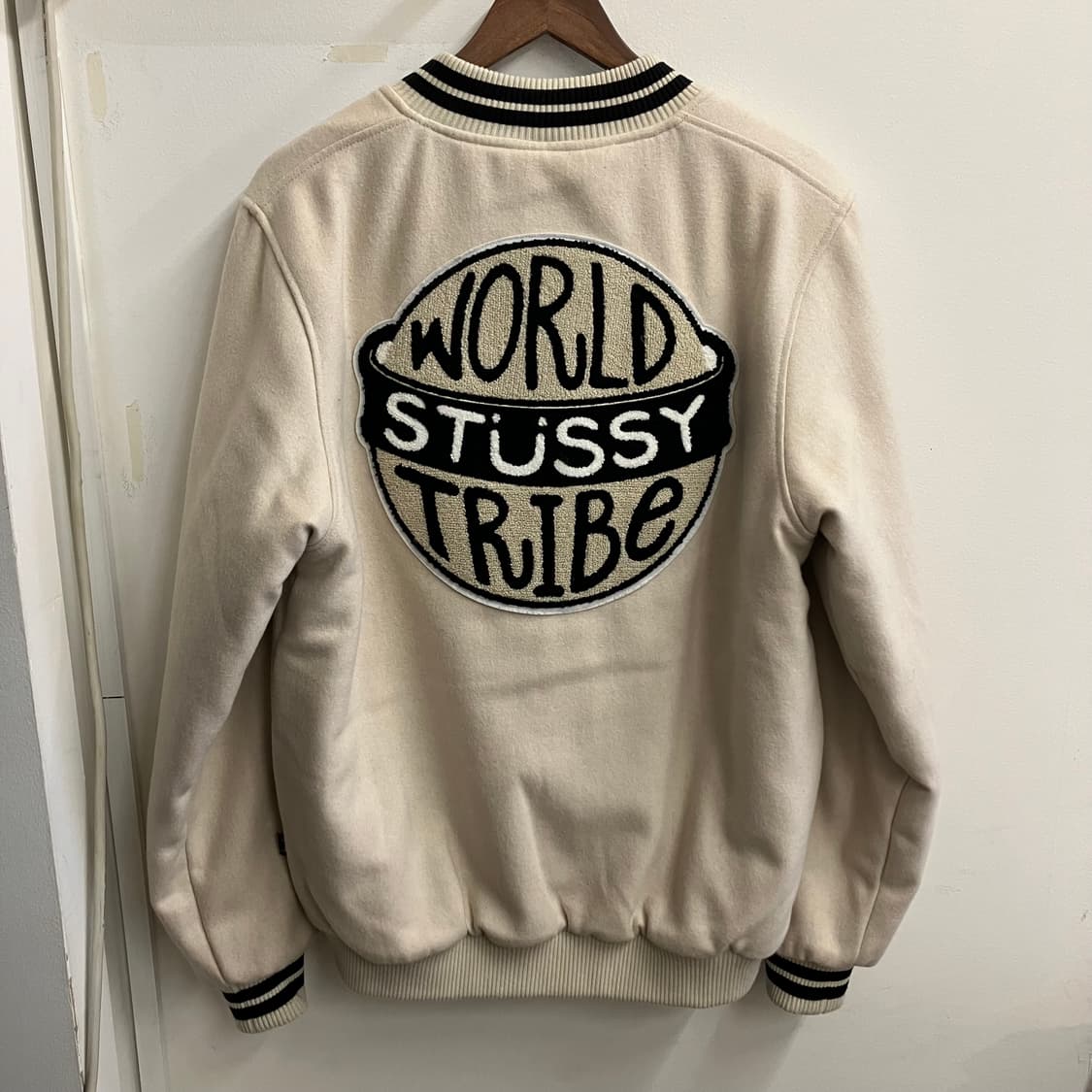 N186 스투시 35주년 트라이브 바시티 스타디움 자켓 상품이미지1