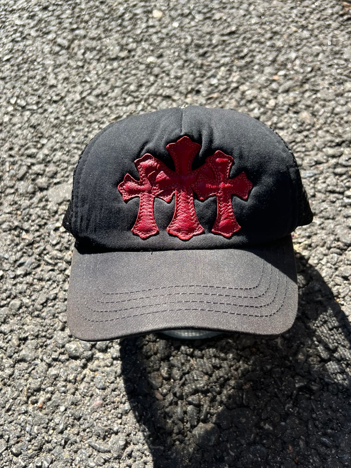 Chrome Hearts Cemetery Trucker Hat 상품이미지1