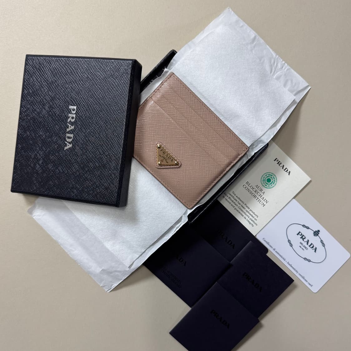 [정품/당일출고]프라다 사피아노 카드지갑 상품이미지1