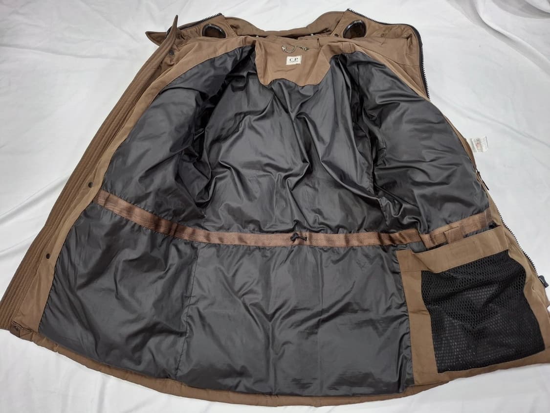 CP컴퍼니 고글 패딩 상품이미지5