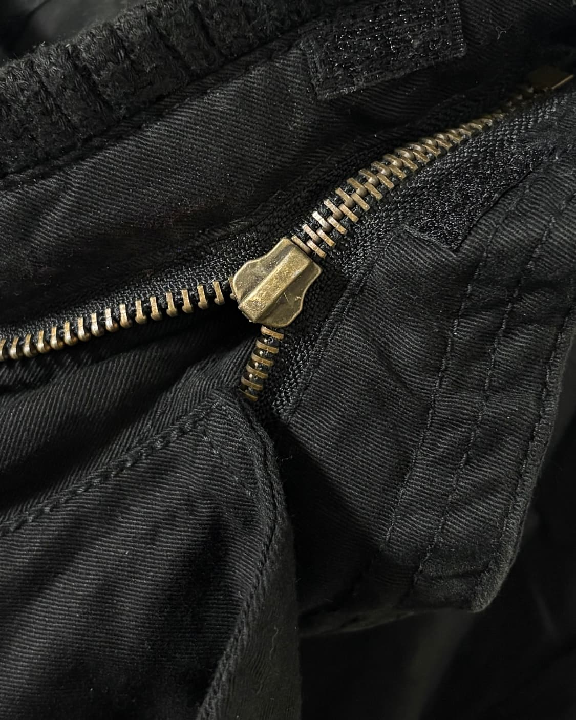 INGNI 잉그니 하이넥 투지퍼 집업 오네갸루 펑크 상품이미지10