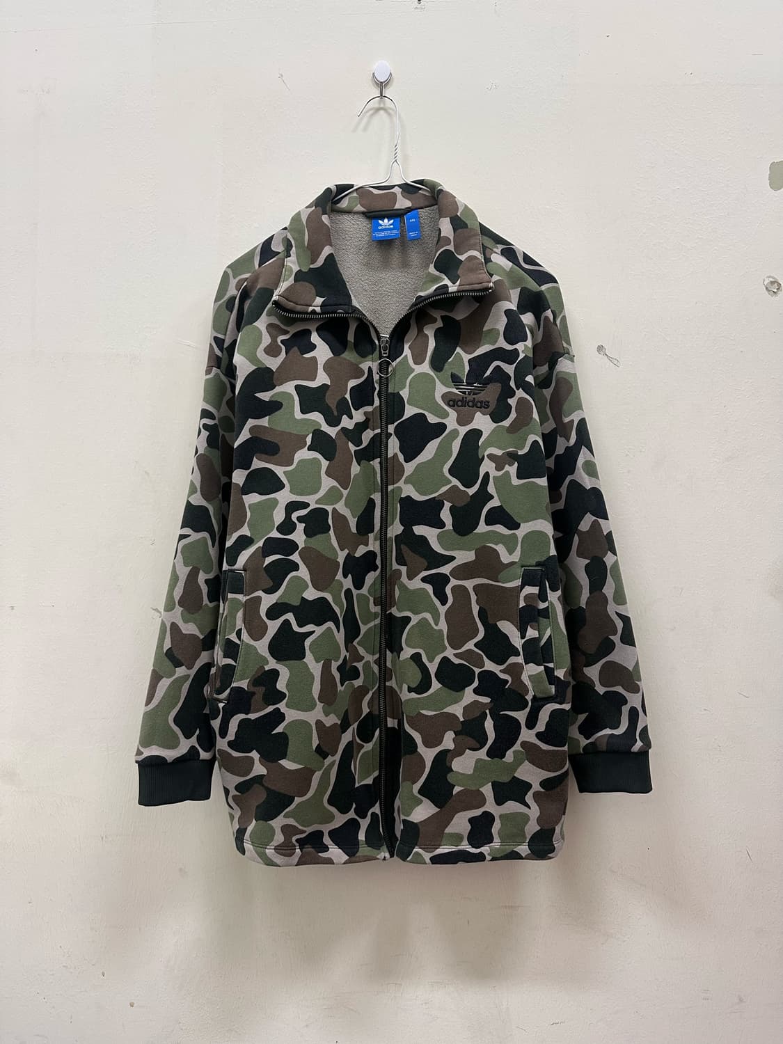 아디다스 카모 집업 상품이미지4