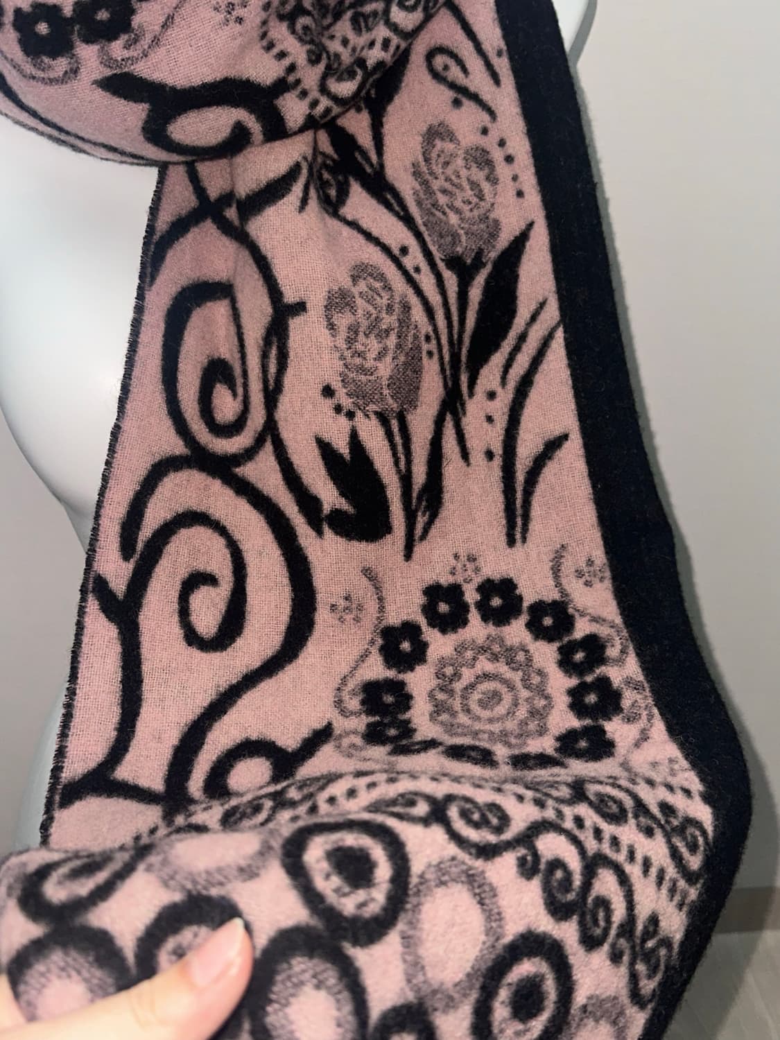 빈티지 오리엔탈 로즈 인디핑크 머플러 상품이미지3