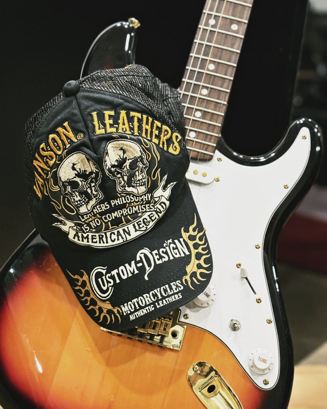 밴슨 자수 디테일 매쉬 볼 캡 상품이미지6