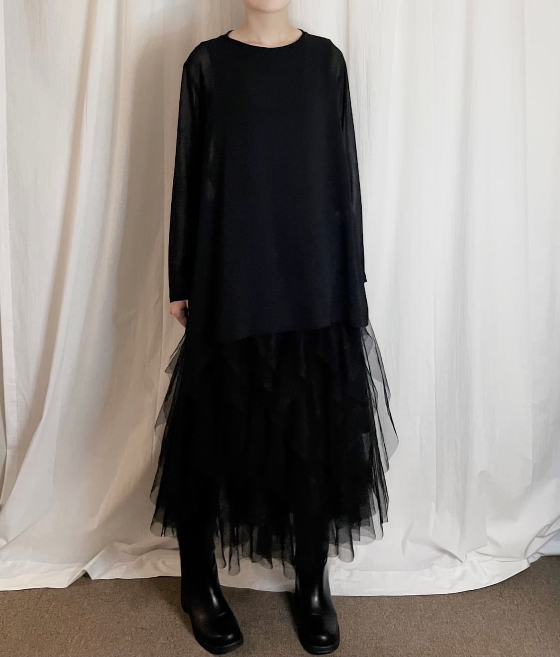 Sheer Side-Slit Long Sleeve Blouse 상품이미지2