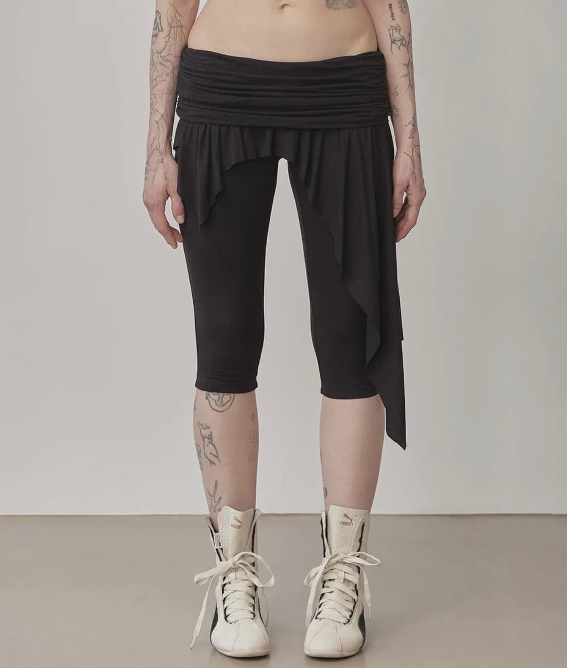 스컬프터 Asymmetric Skirt Leggings 카프리 레깅스 상품이미지1