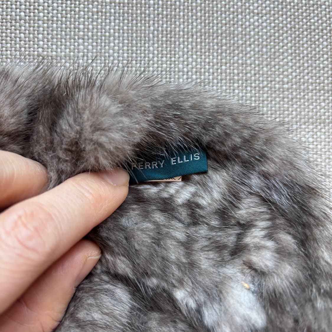 페리엘리스 프릴고리 쁘띠 밍크 머플러 투톤 그레이 상품이미지8