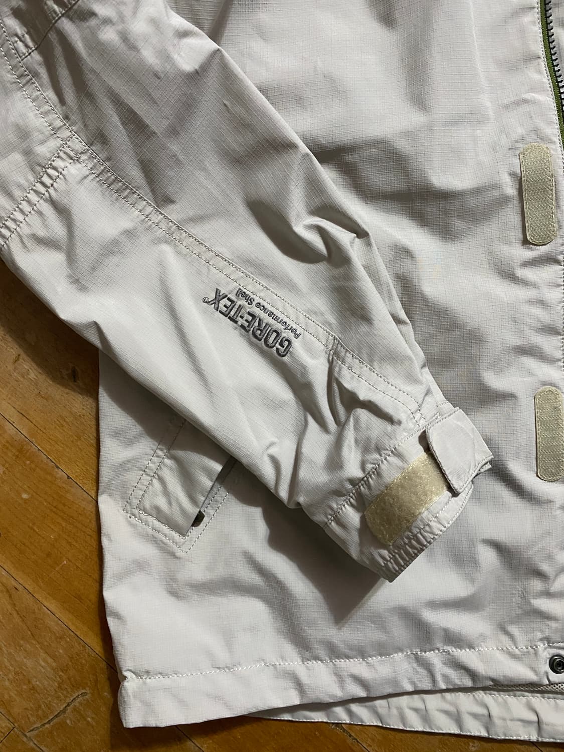 코오롱스포츠 고어텍스 자켓 100 상품이미지4