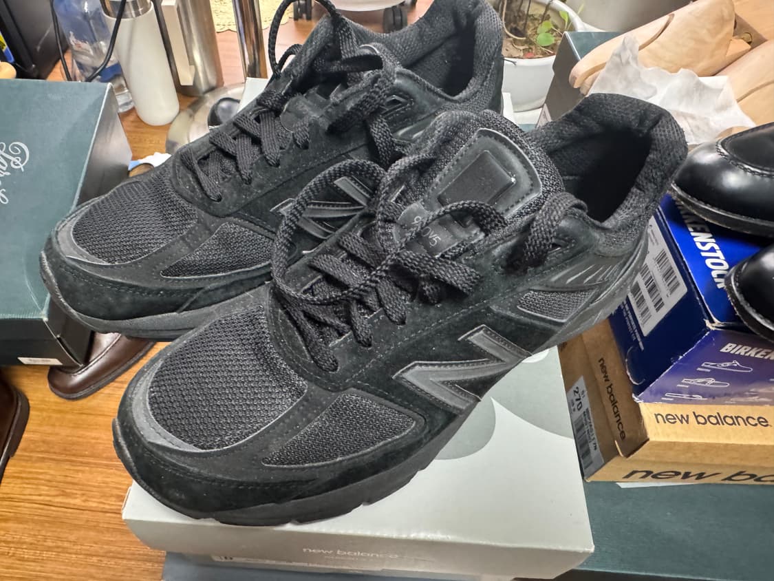 뉴발란스 990v5 트리플블랙 270   상품이미지2