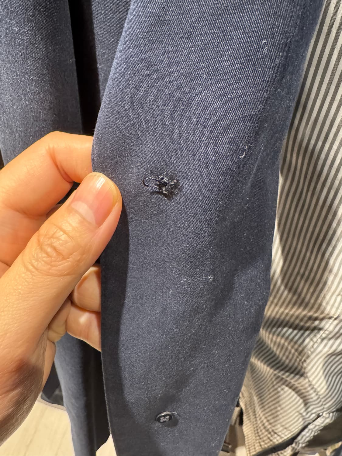 클럽모나코 네이비 트렌치코트 xl 상품이미지4