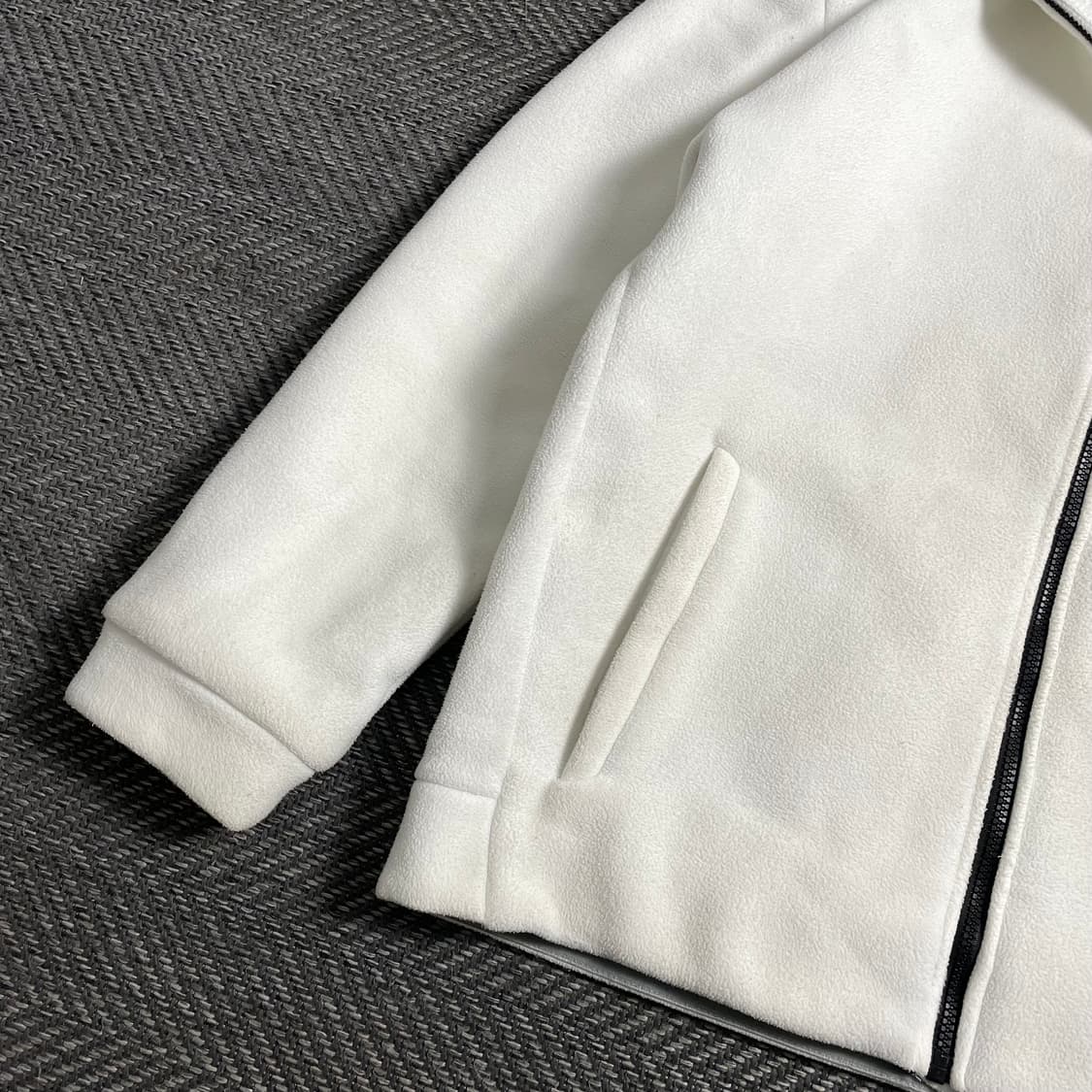 디스커버리 익스페디션 화이트 플리스 자켓o 4956 상품이미지3