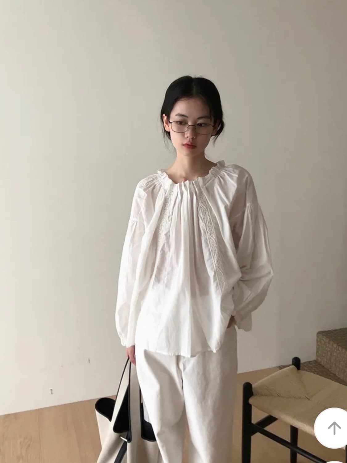 (1회착용) 메이비베이비 Lissana blouse 블라우스 상품이미지1