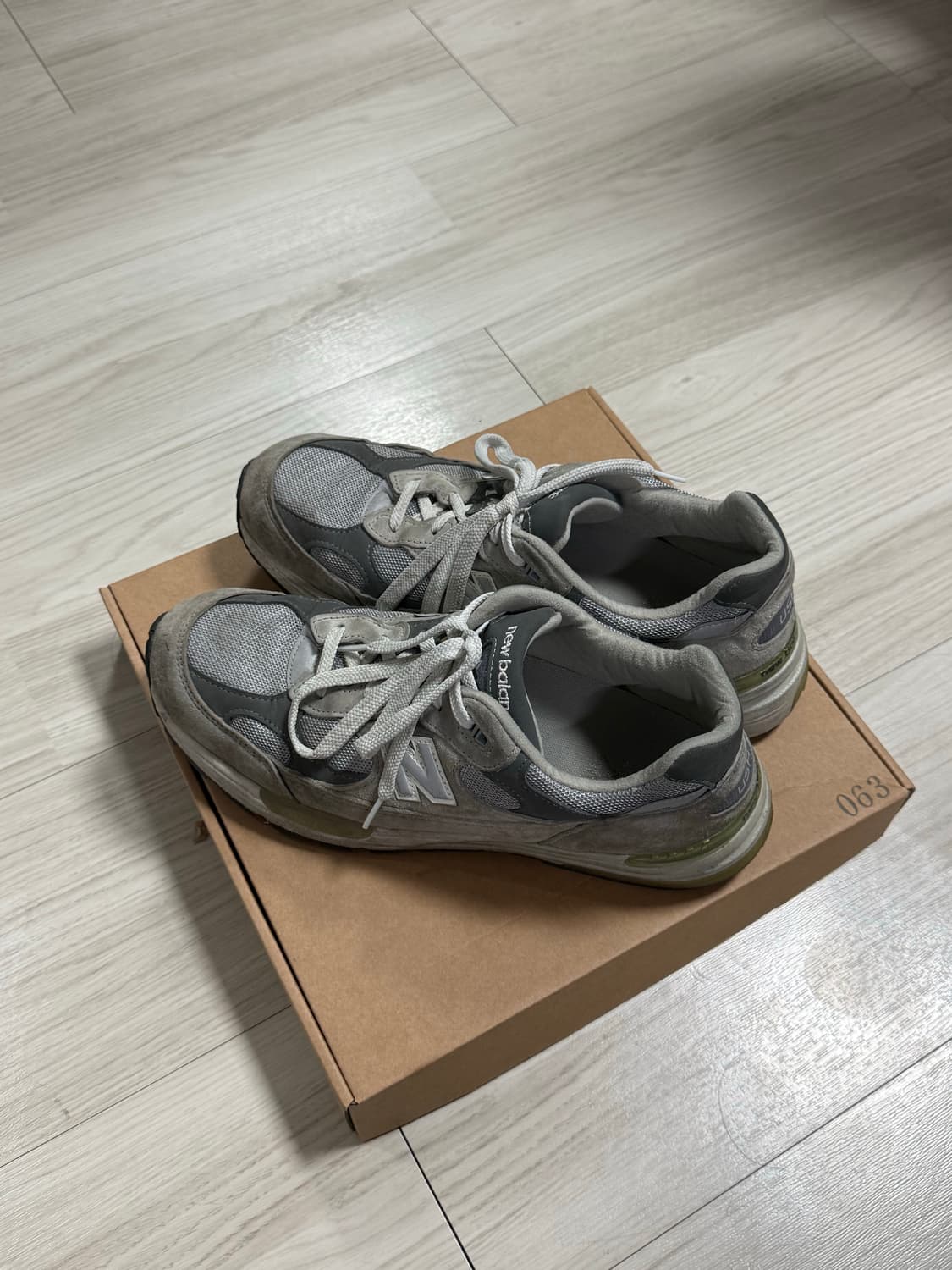 뉴발란스 992 그레이 285 상품이미지2