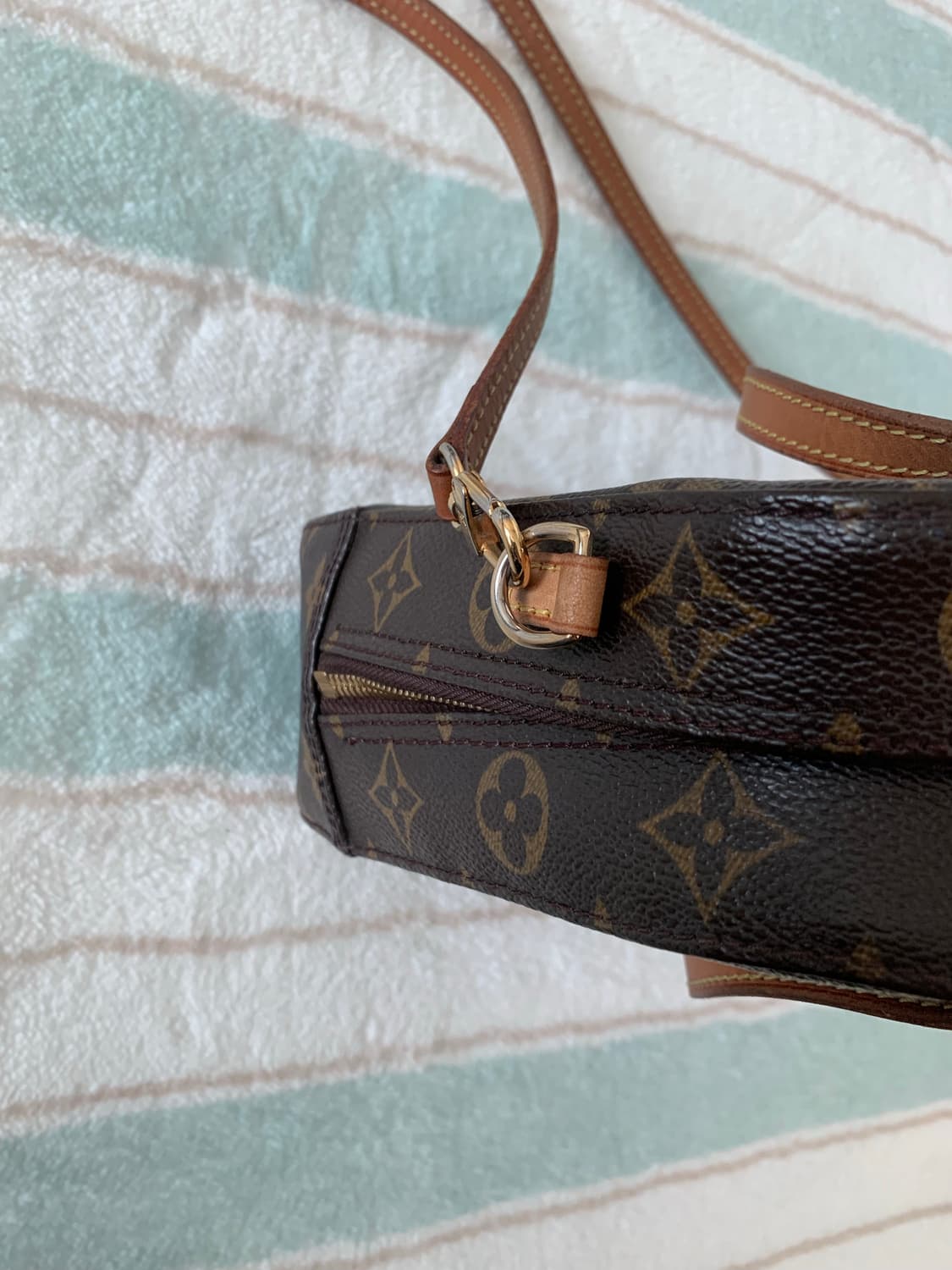 루이비통 가방 스폰티니 상품이미지4