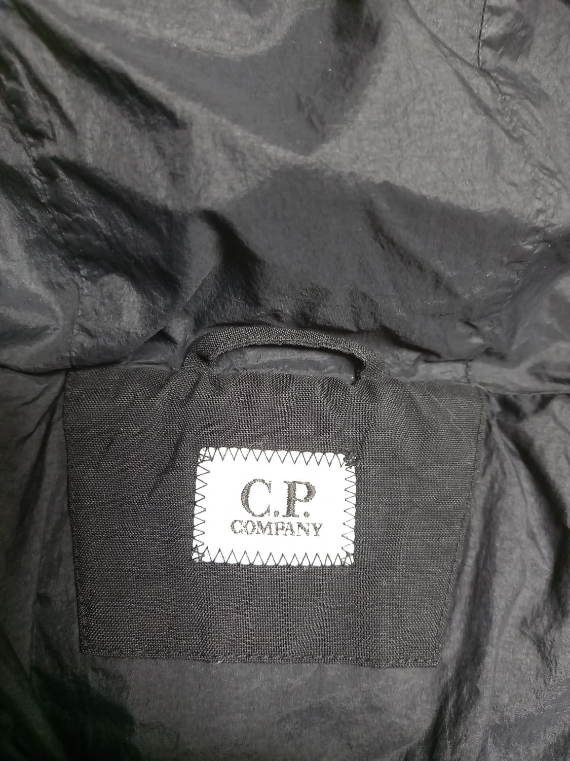 C.P컴퍼니 렌즈 다운 패딩점퍼   105 상품이미지3