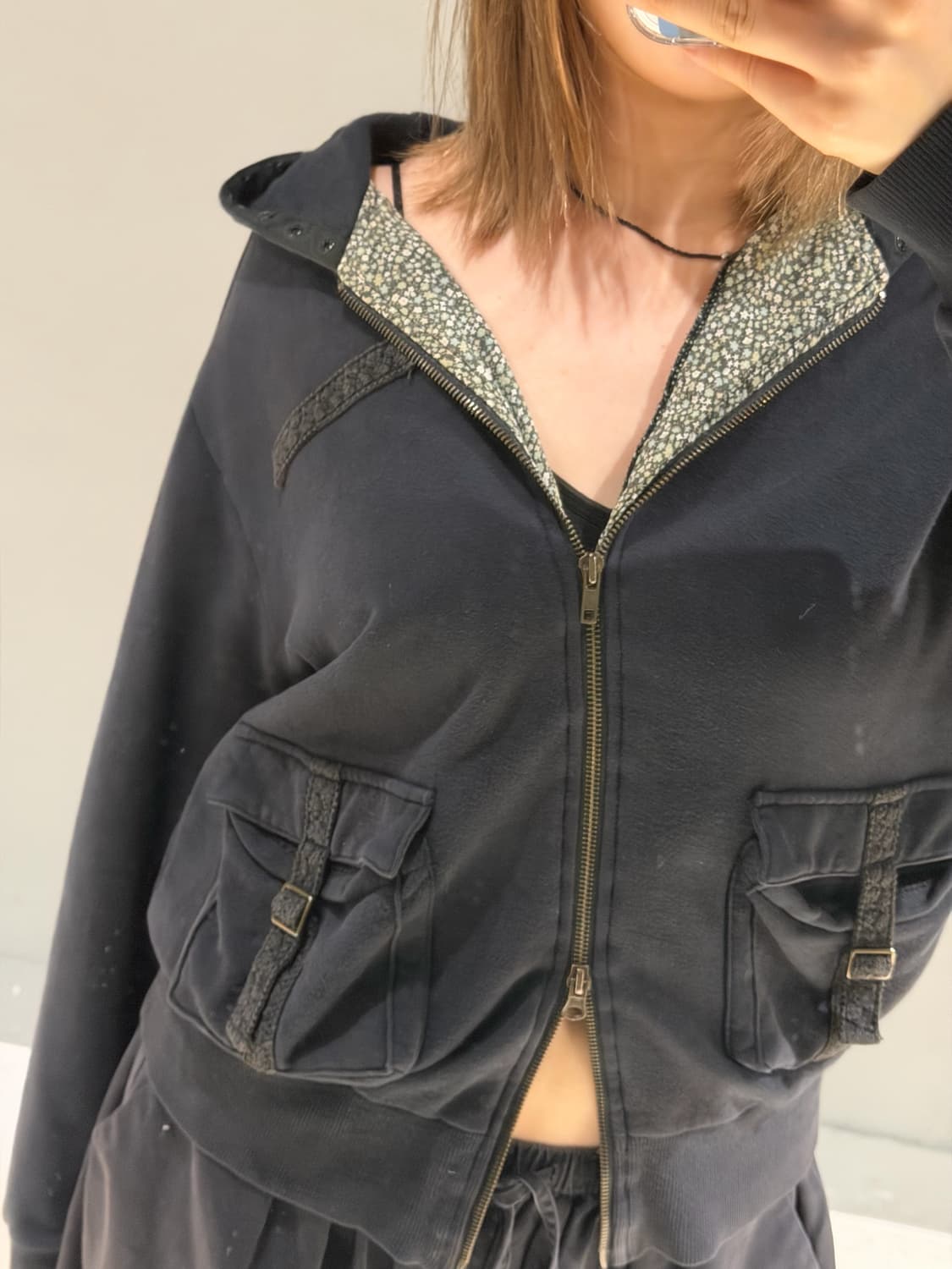 buckle pocket 2-way hood zip-up 상품이미지4